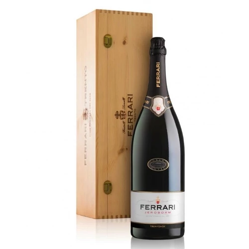 A Ferrari Gran Cuvée sorozat 100% Chardonnay-ból készül, amelyeket legalább 5 évig hagynak érlelni különleges méretű üvegekben. 